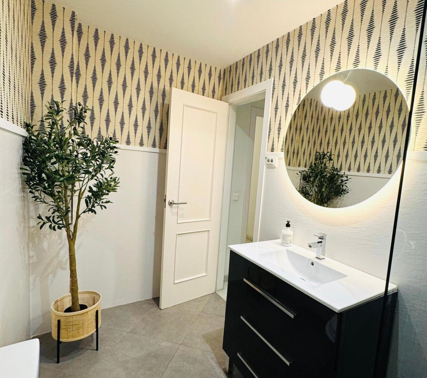 Nuevo Cathedral Deluxe Sinesedesignhomes *